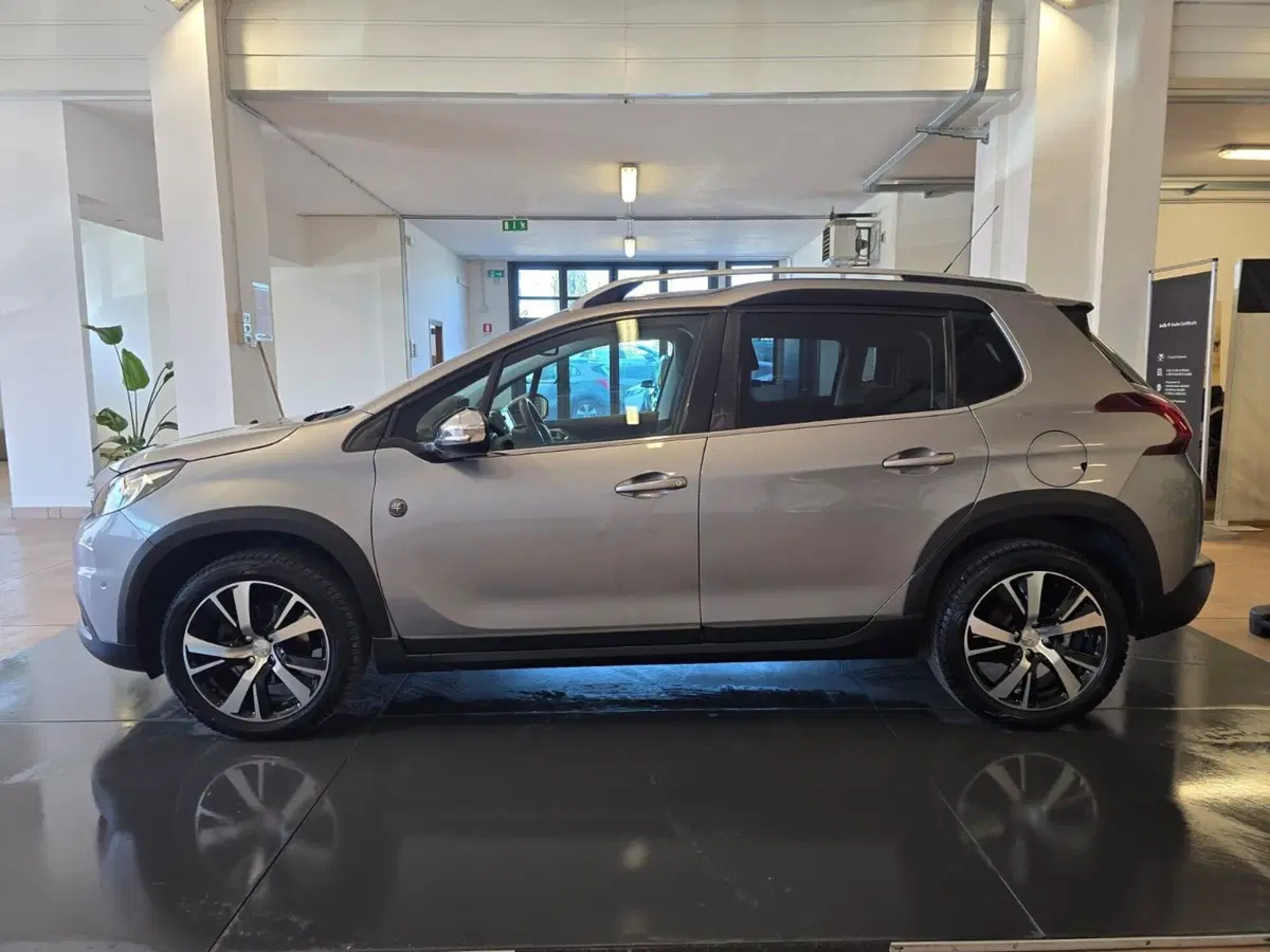 Peugeot 2008 usata a Rimini (6)