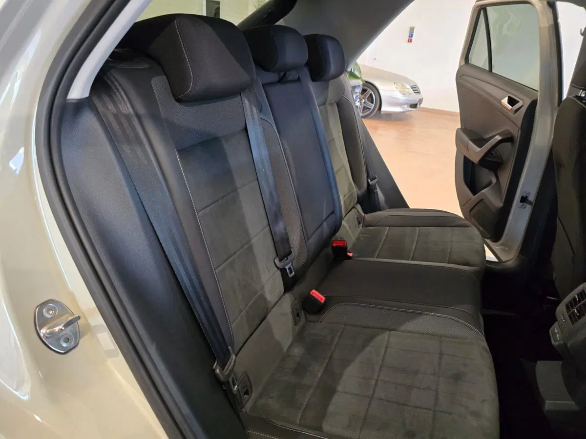 Volkswagen T-Roc usata a Rimini (12)