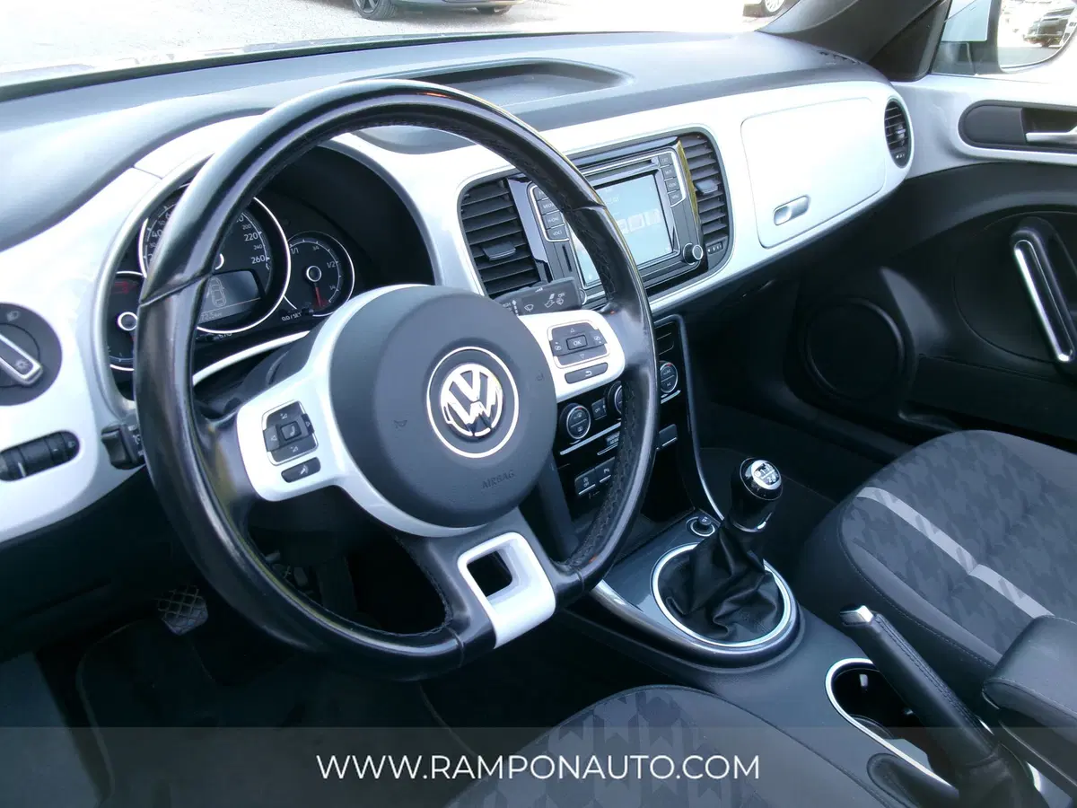 Volkswagen Maggiolino usata a Venezia (11)