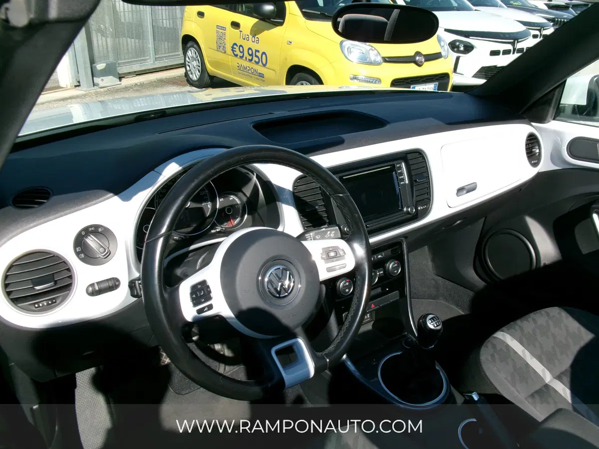 Volkswagen Maggiolino usata a Venezia (13)