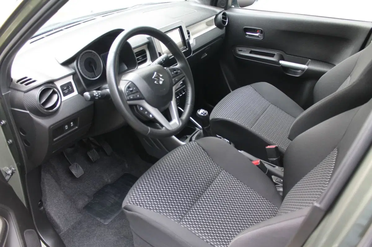 Suzuki Ignis usata a Cuneo (8)