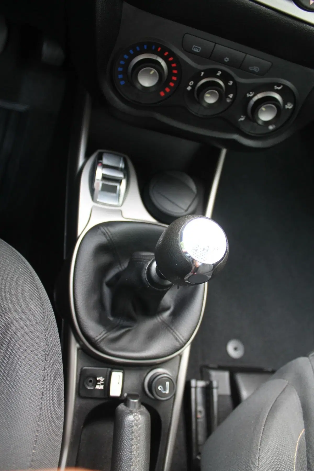 Alfa Romeo MiTo usata a Cuneo (12)