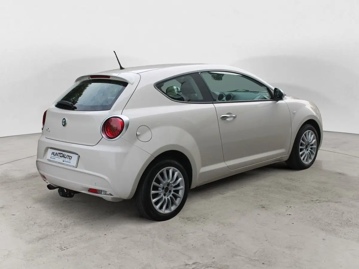 Alfa Romeo MiTo usata a Cuneo (6)