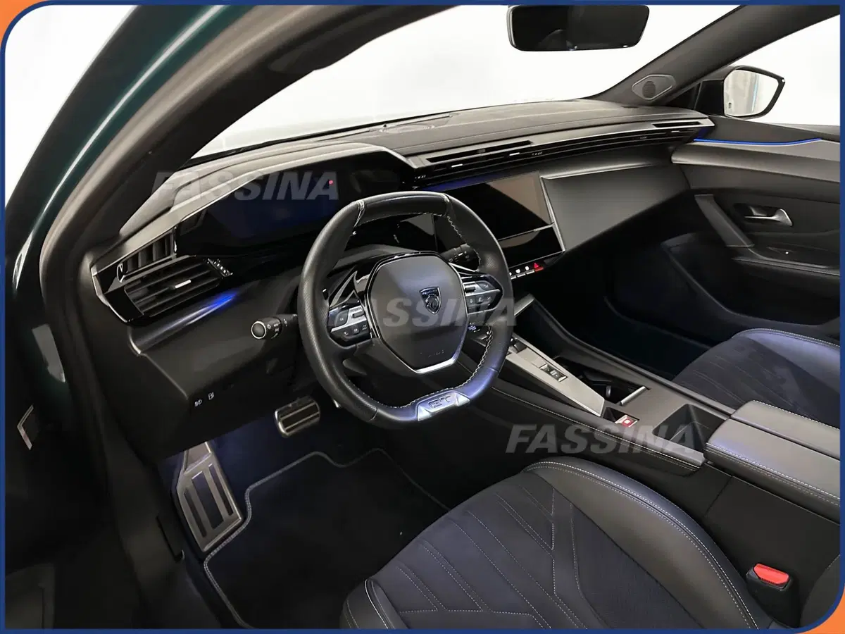 Peugeot 308 SW usata a Milano (9)