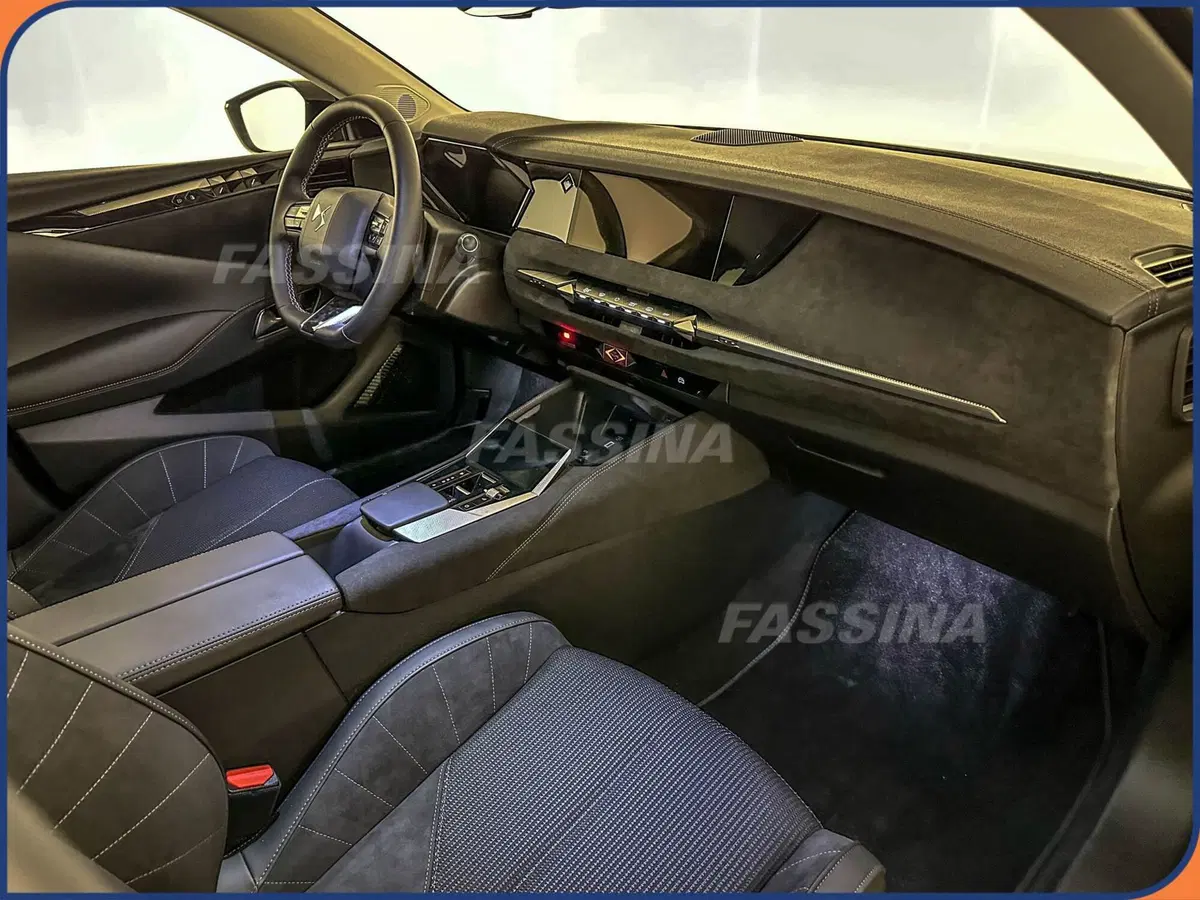 Ds DS 4 nuova a Milano (13)