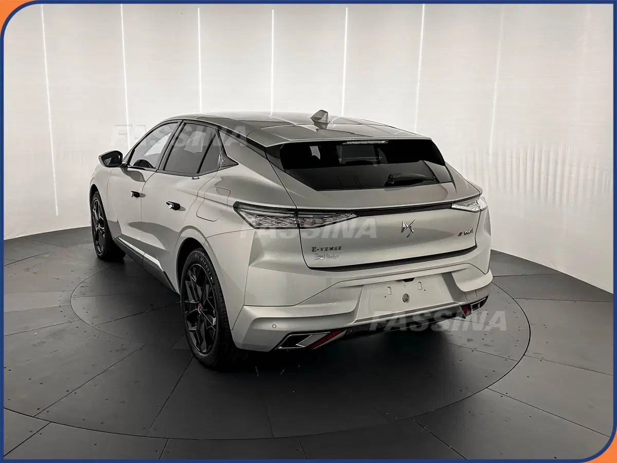 Ds DS 4 nuova a Milano (4)