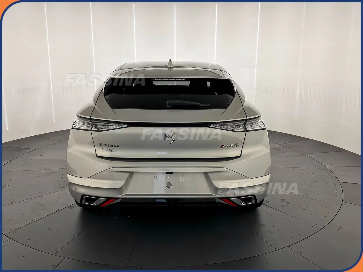 Ds DS 4 nuova a Milano (5)