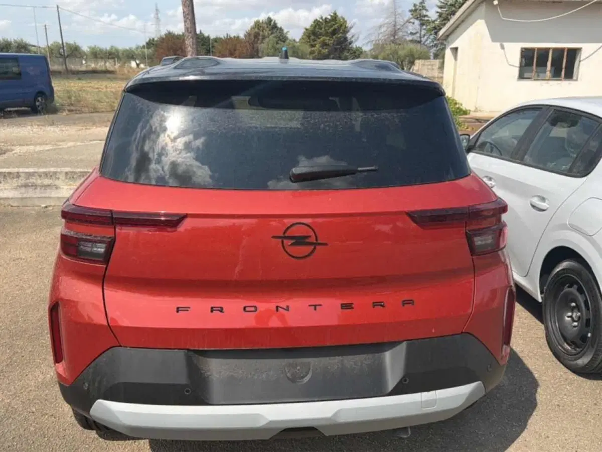 Opel Frontera nuova a Foggia (9)