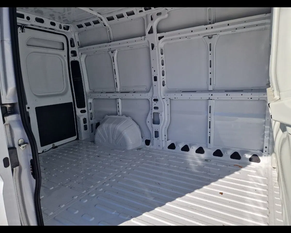 Fiat e-Ducato Furgone usata a Ravenna (4)