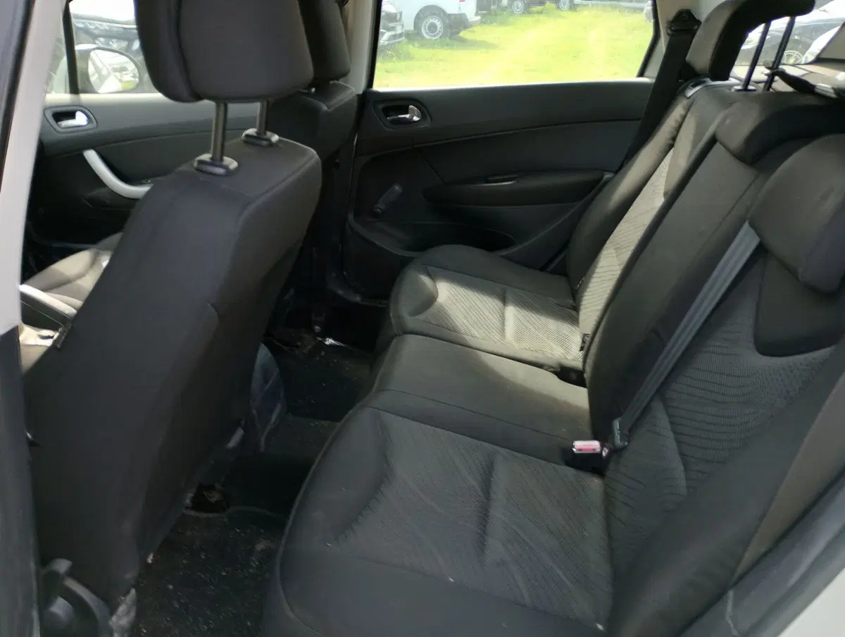 Peugeot 308 SW usata a Ravenna (4)