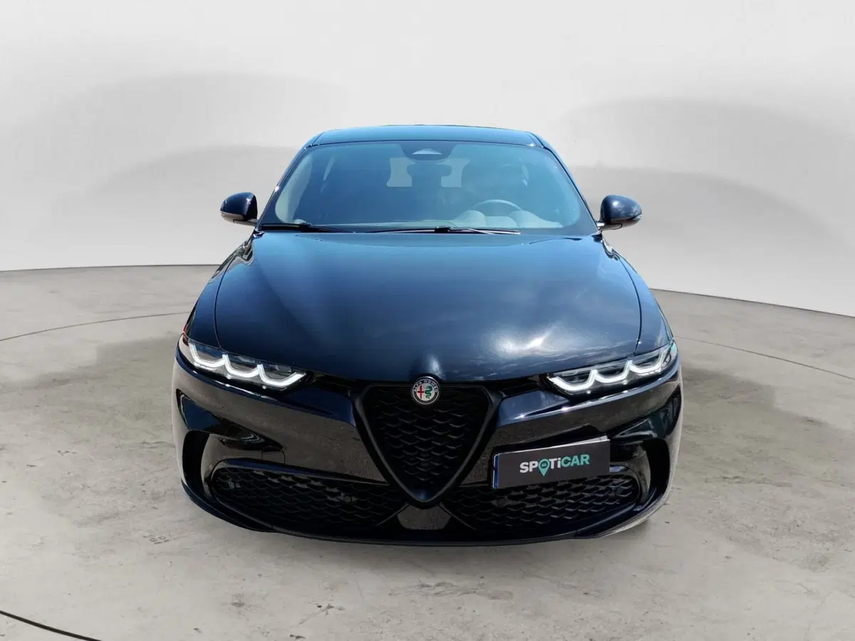 Alfa Romeo Tonale nuova a Ravenna (10)