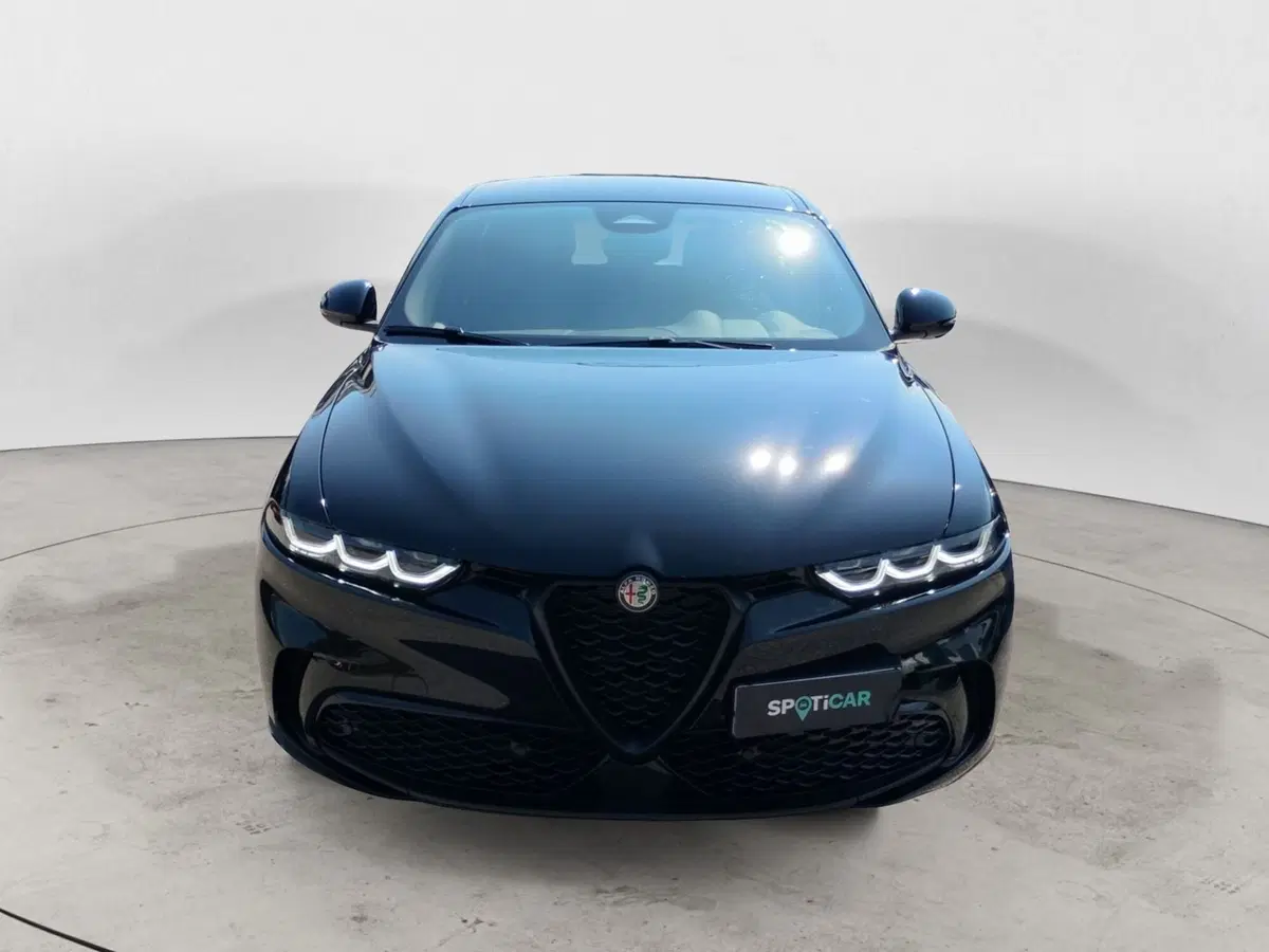 Alfa Romeo Tonale nuova a Ravenna (10)