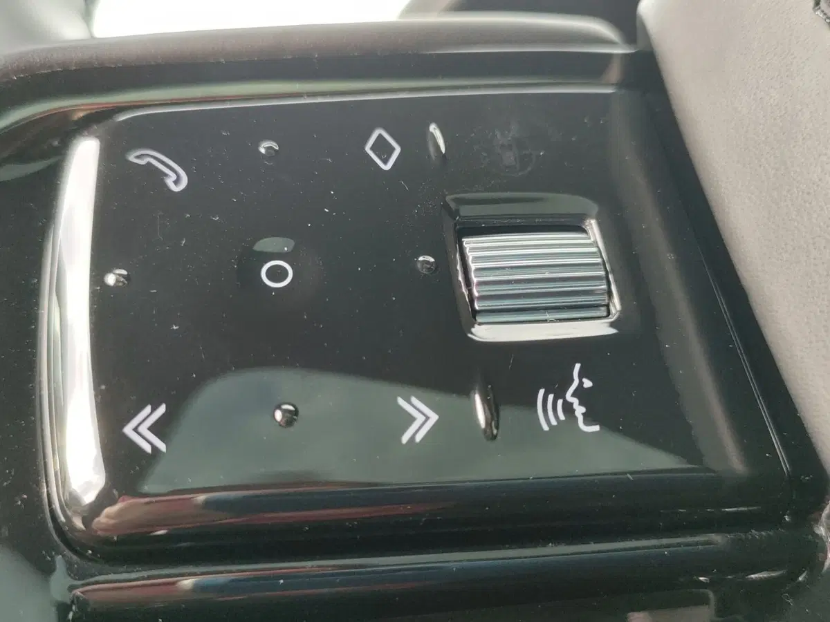 Land Rover Range Rover Sport usata a Lecco (12)