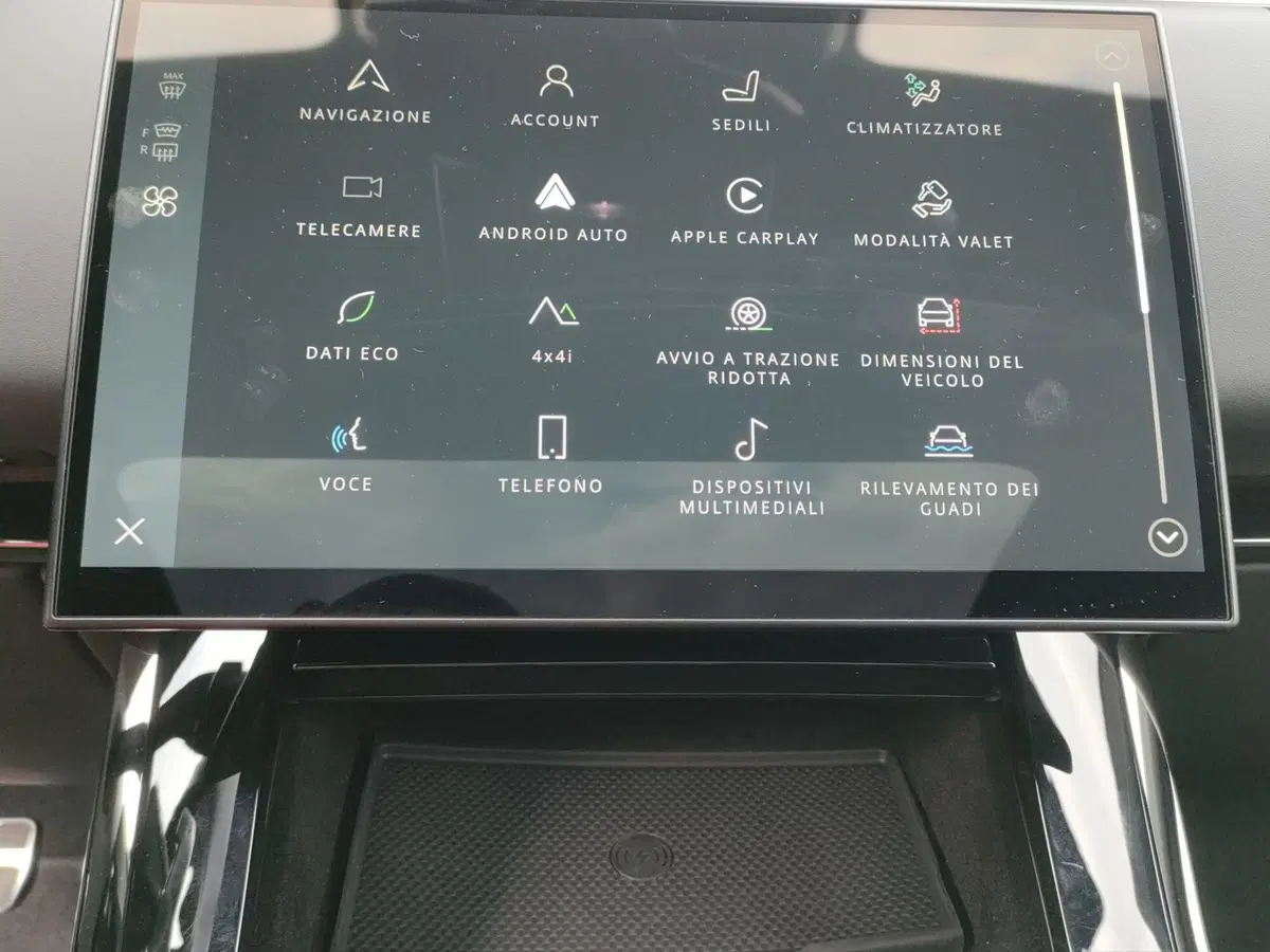 Land Rover Range Rover Sport usata a Lecco (16)