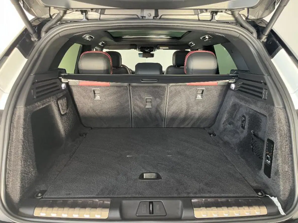 Land Rover Range Rover Sport usata a Venezia (16)