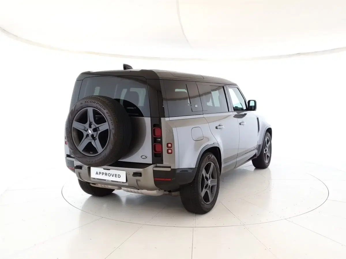 Land Rover Defender usata a Monza e Brianza (2)