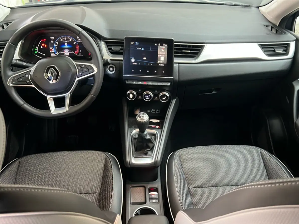 Renault Captur usata a Roma (11)