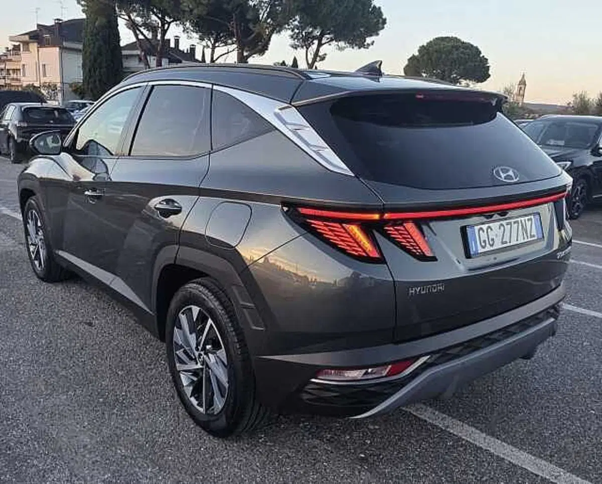 Hyundai Tucson usata a Firenze (2)