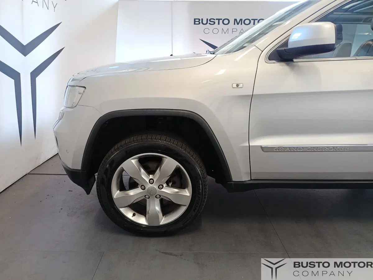 Jeep Grand Cherokee usata a Varese (4)