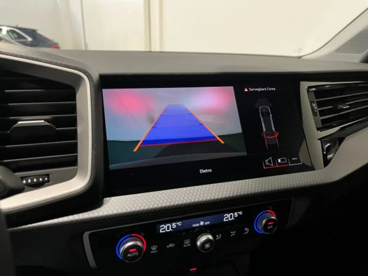 Audi A1 Sportback nuova a Treviso (7)