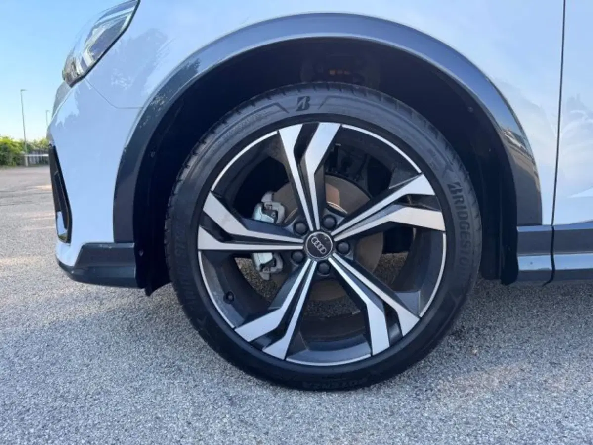 Audi Q3 Sportback nuova a Treviso (13)