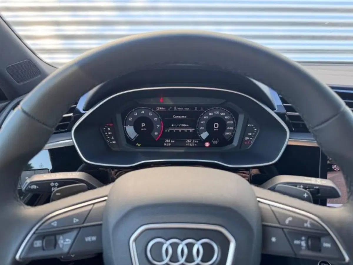 Audi Q3 Sportback nuova a Treviso (5)