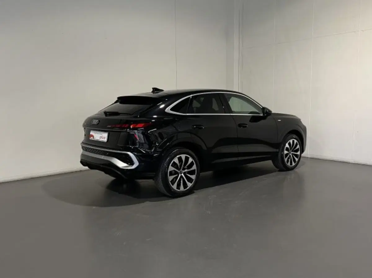 Audi Q3 Sportback usata a Treviso (2)