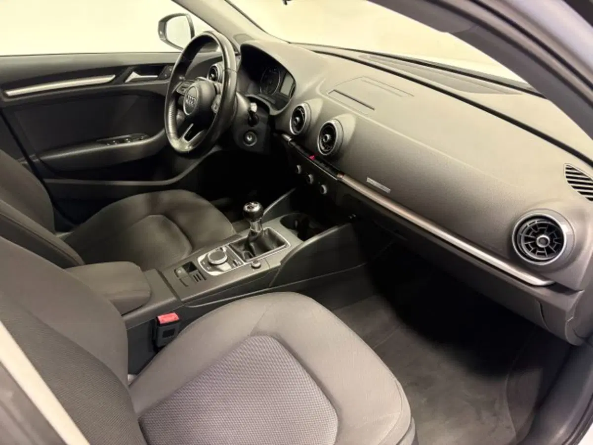 Audi A3 Sportback usata a Treviso (4)