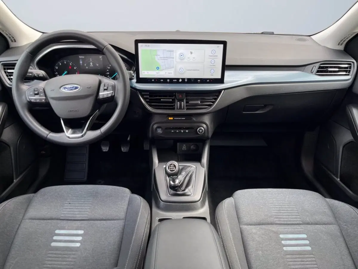Ford Focus Station Wagon usata a Milano (11)