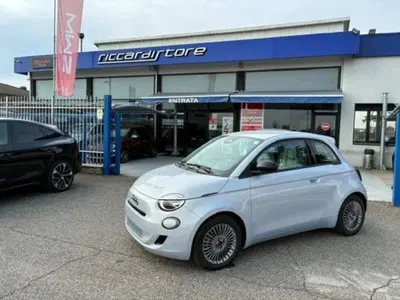 Fiat 500 1.0 Hybrid Club nuova a Abbiategrasso