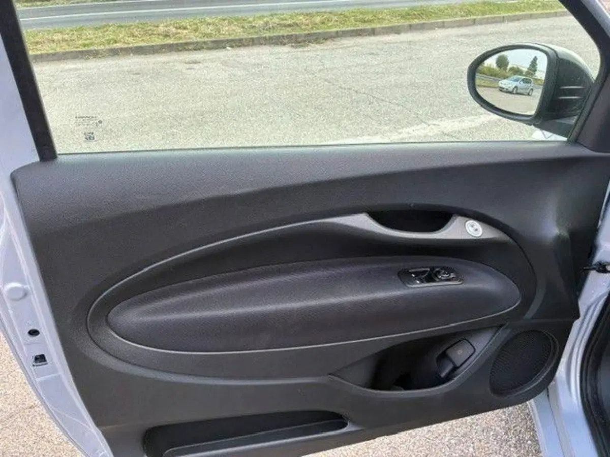 Fiat 500 nuova a Milano (12)