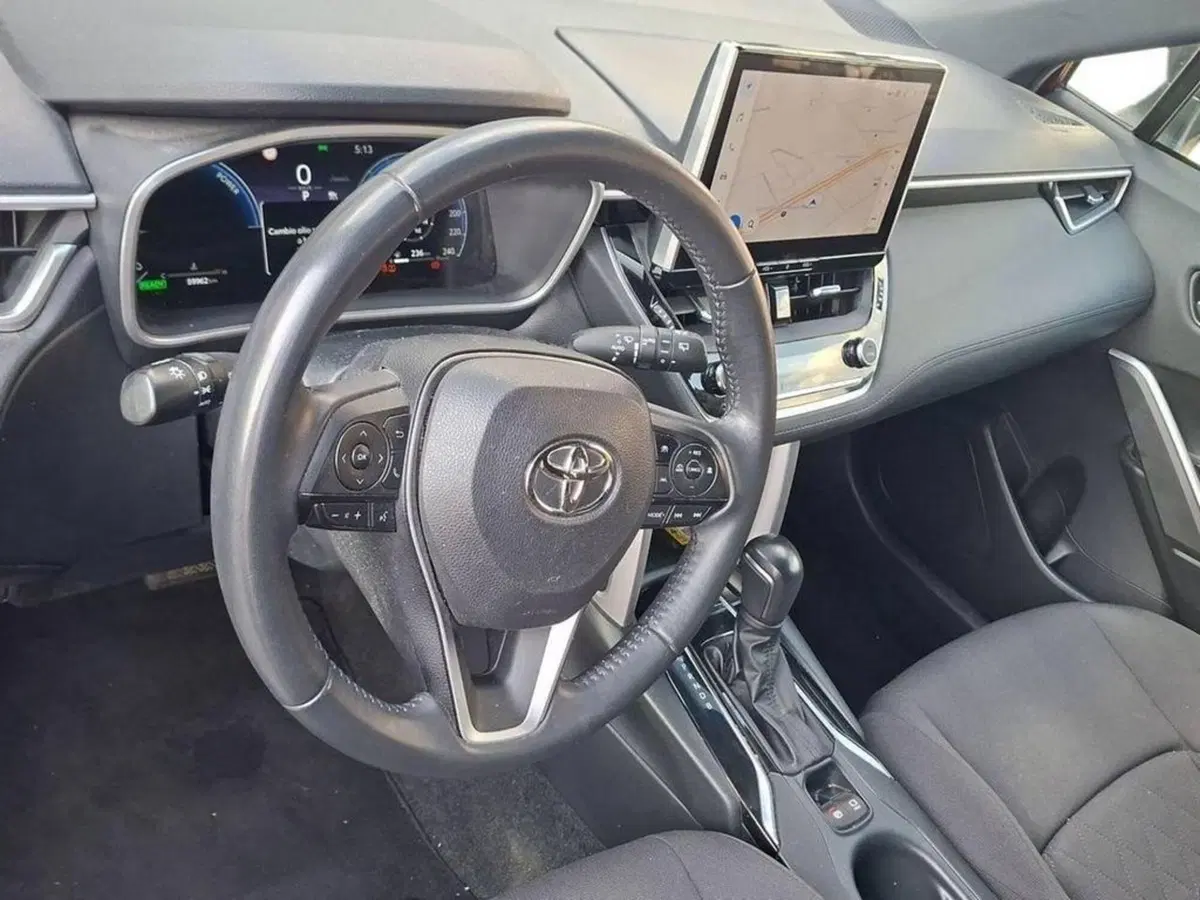 Toyota Corolla Cross Hybrid usata a Torino (10)