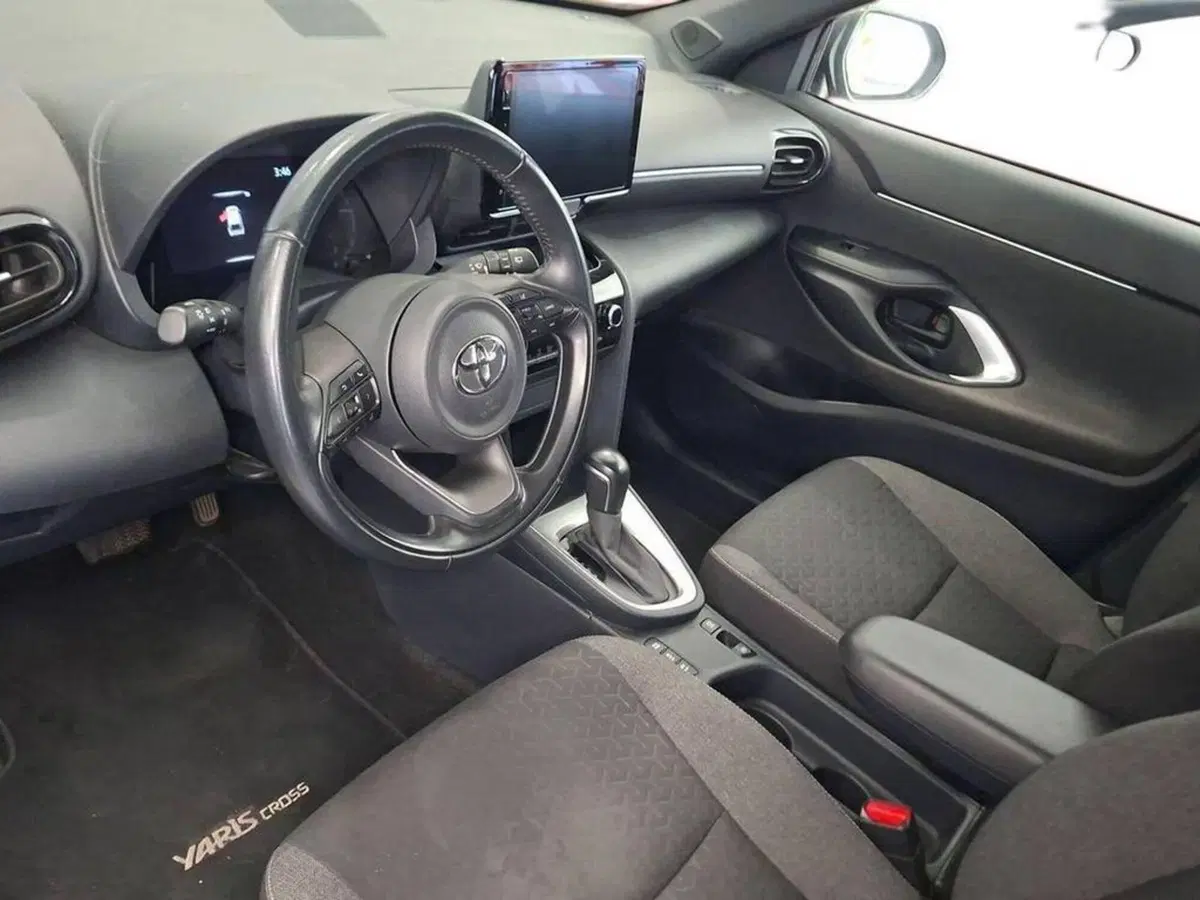 Toyota Yaris Cross usata a Torino (10)