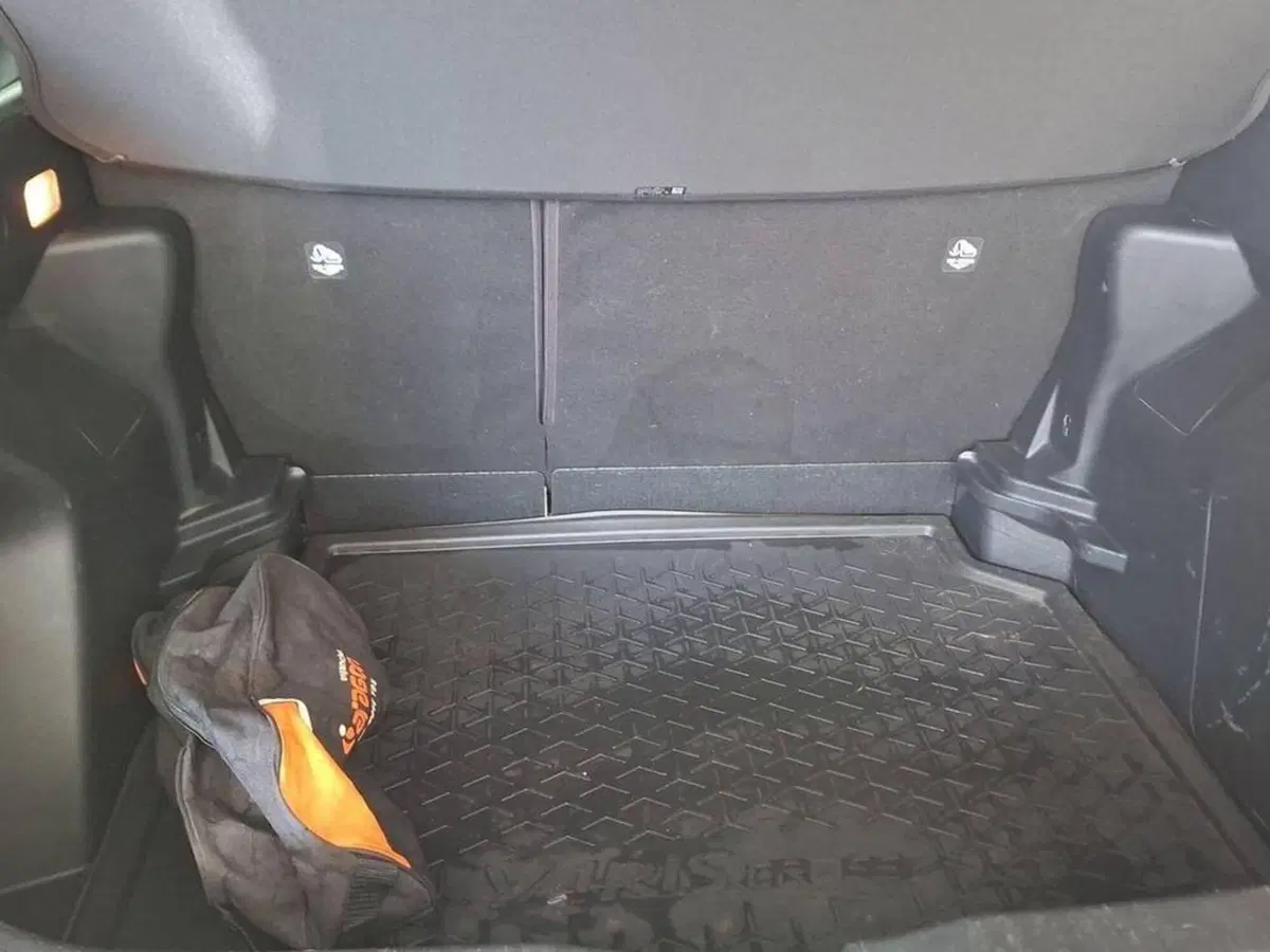 Toyota Yaris Cross usata a Torino (13)