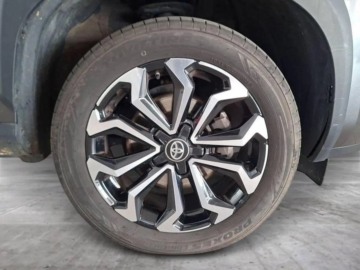 Toyota Yaris Cross usata a Torino (6)