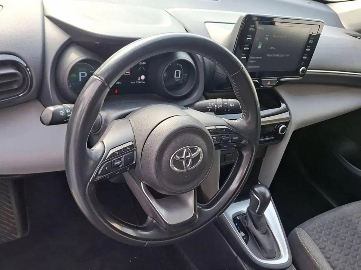 Toyota Yaris Cross usata a Torino (10)