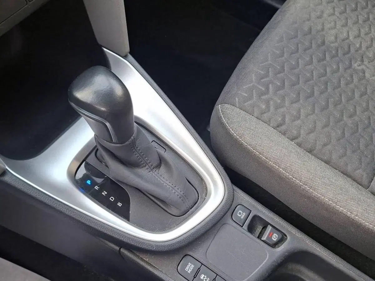 Toyota Yaris Cross usata a Torino (9)