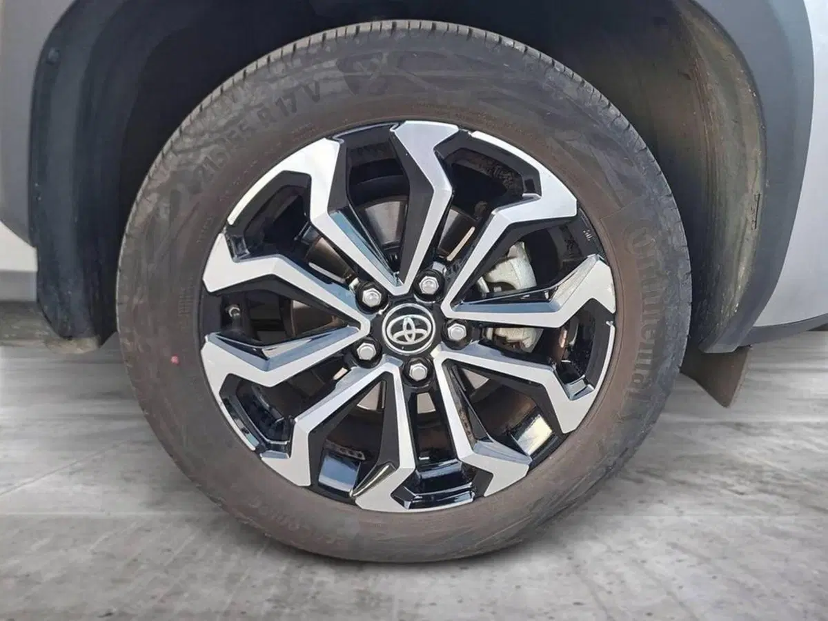 Toyota Yaris Cross usata a Torino (6)