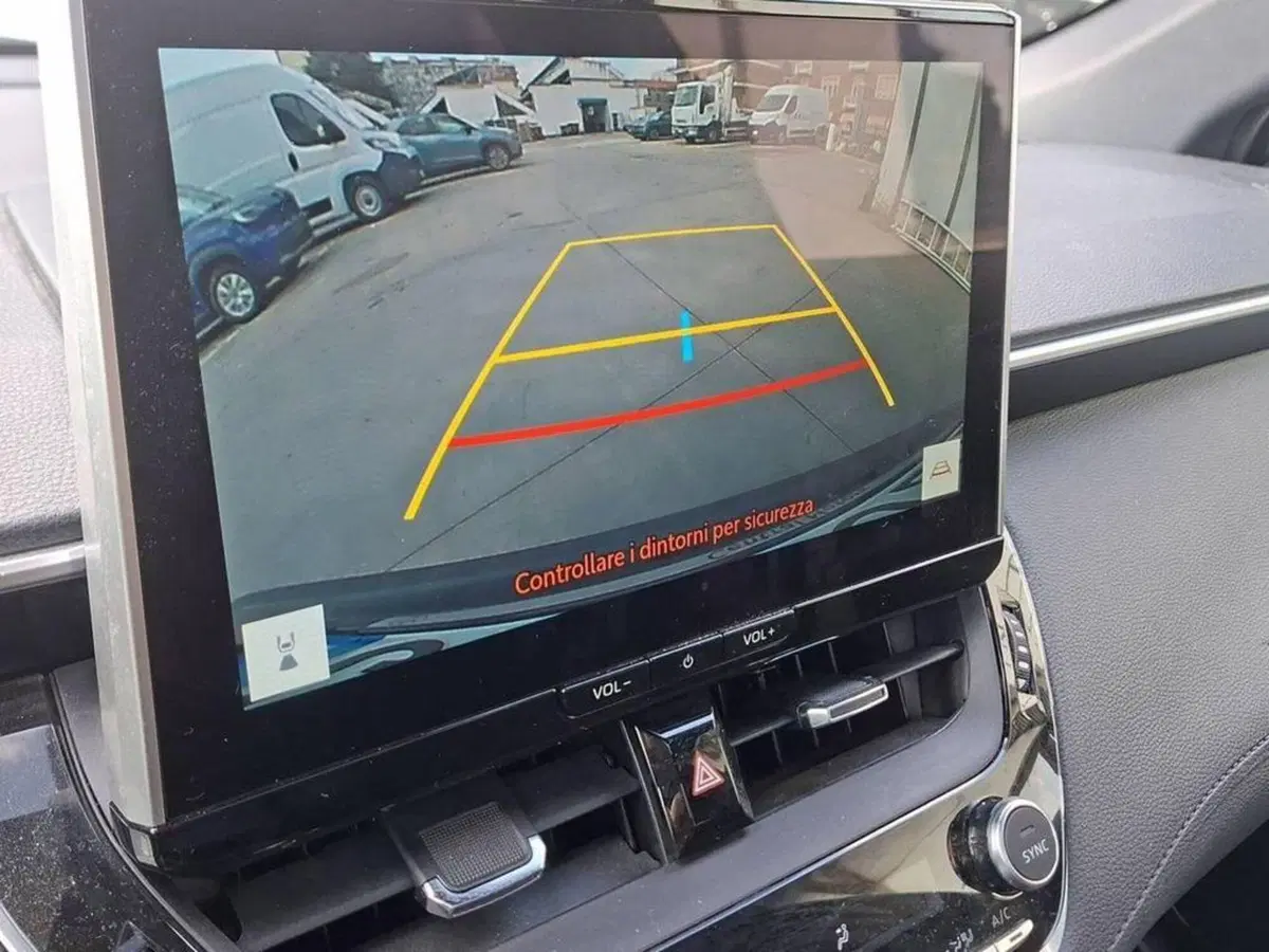 Toyota Corolla Cross Hybrid usata a Torino (8)