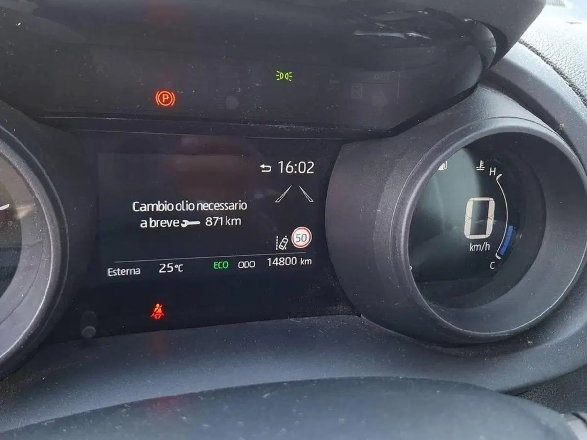 Toyota Yaris Cross usata a Torino (7)