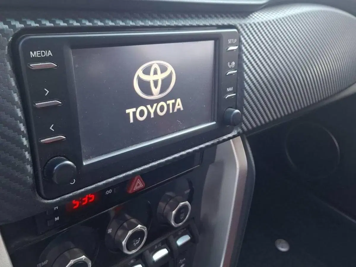 Toyota GT86 usata a Torino (8)