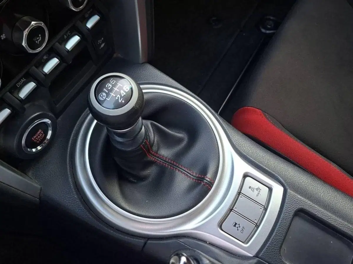 Toyota GT86 usata a Torino (9)