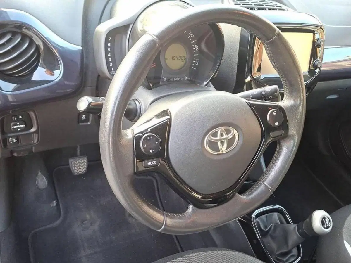 Toyota Aygo usata a Torino (10)