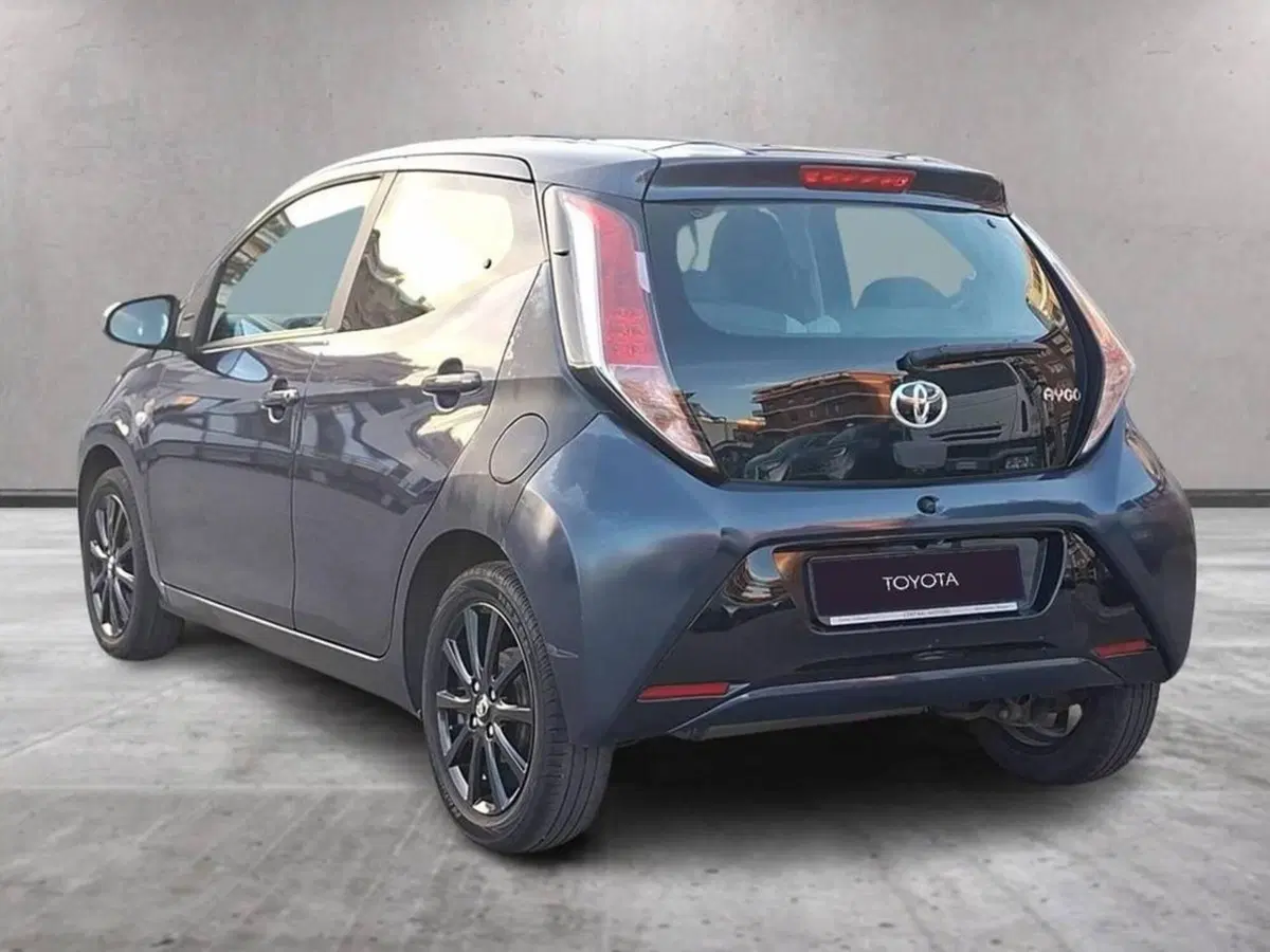 Toyota Aygo usata a Torino (2)