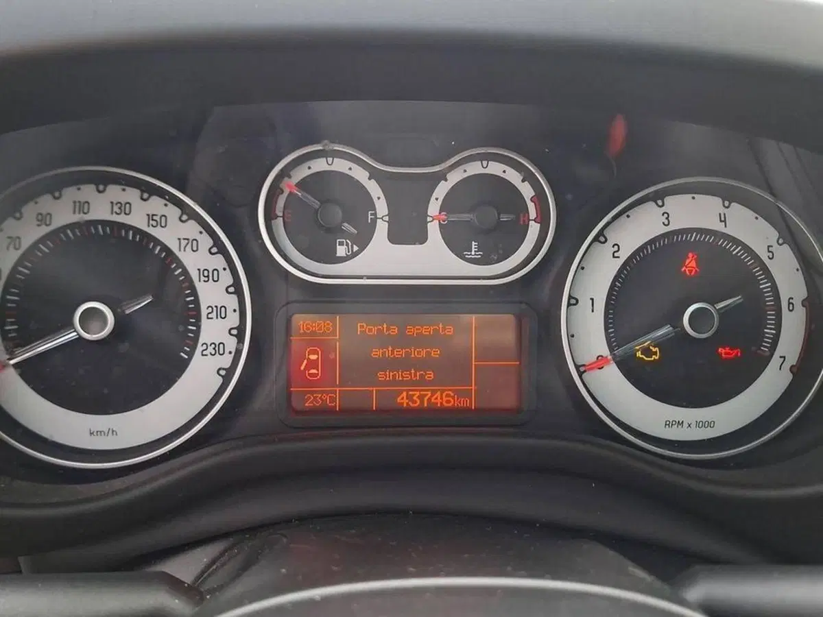 Fiat 500L usata a Torino (6)