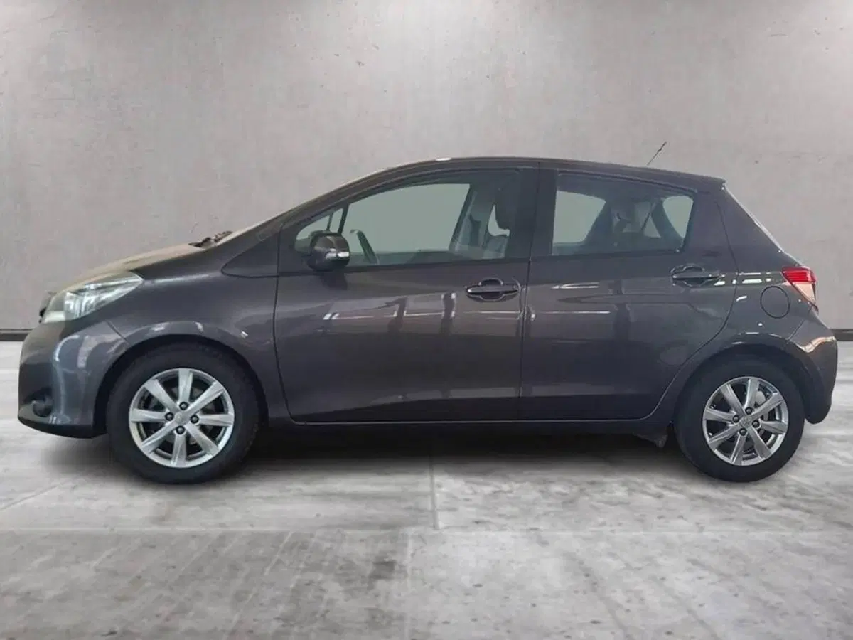Toyota Yaris usata a Torino (4)