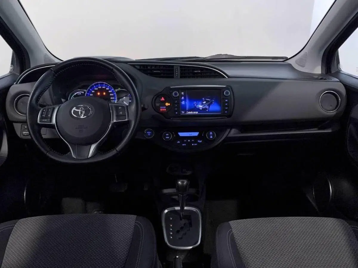 Toyota Yaris usata a Torino (6)