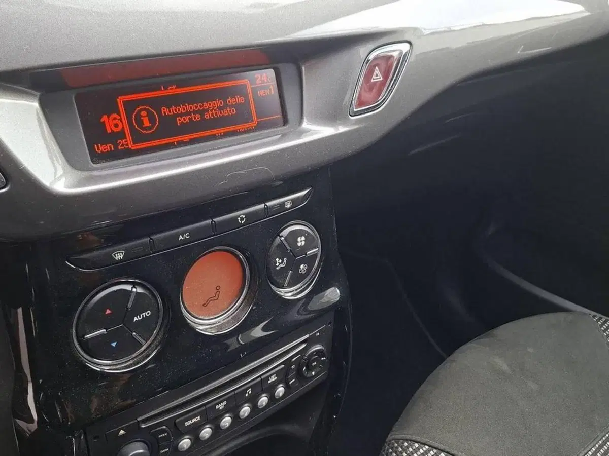 Citroen C3 usata a Torino (7)
