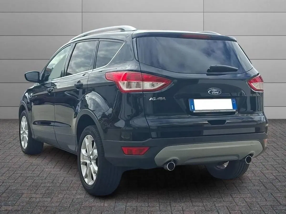 Ford Kuga usata a Torino (2)