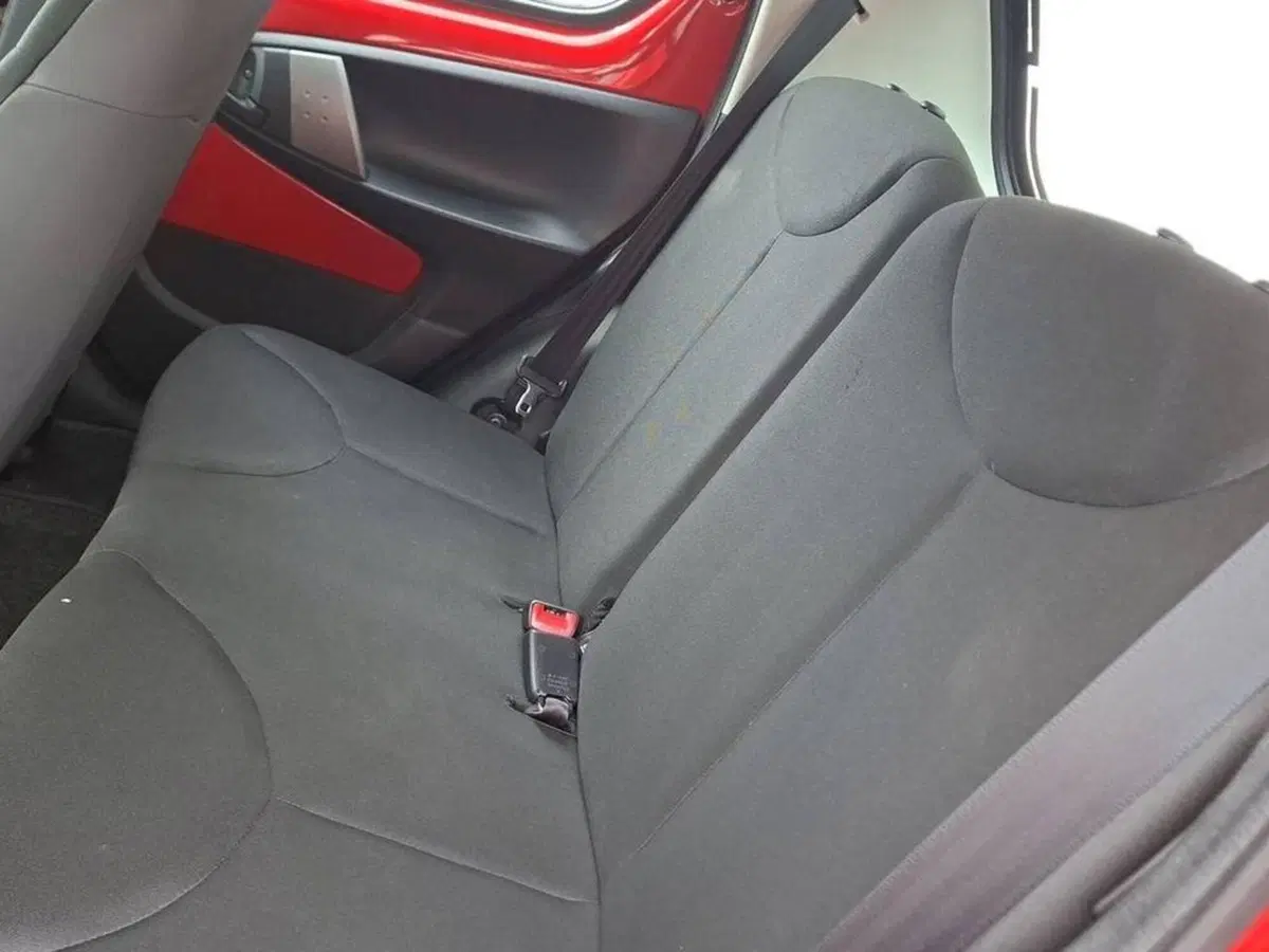 Toyota Aygo usata a Torino (11)